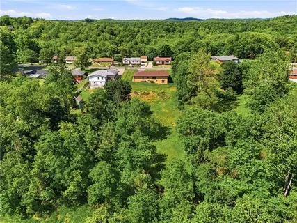 $284,900 | 505 Fannie St Extension, McDonald, PA 15057