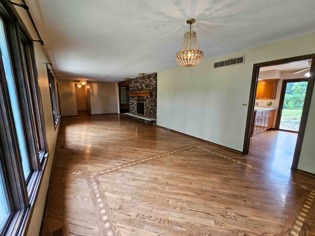 26241 West Bonner Road Wauconda, IL 60084 - Photo 4 of 31