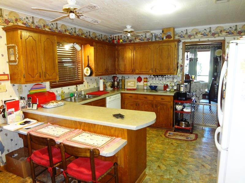 117 Bill Stringer Road Campti, LA 71411 - Photo 3 of 29 Gallery Image 3