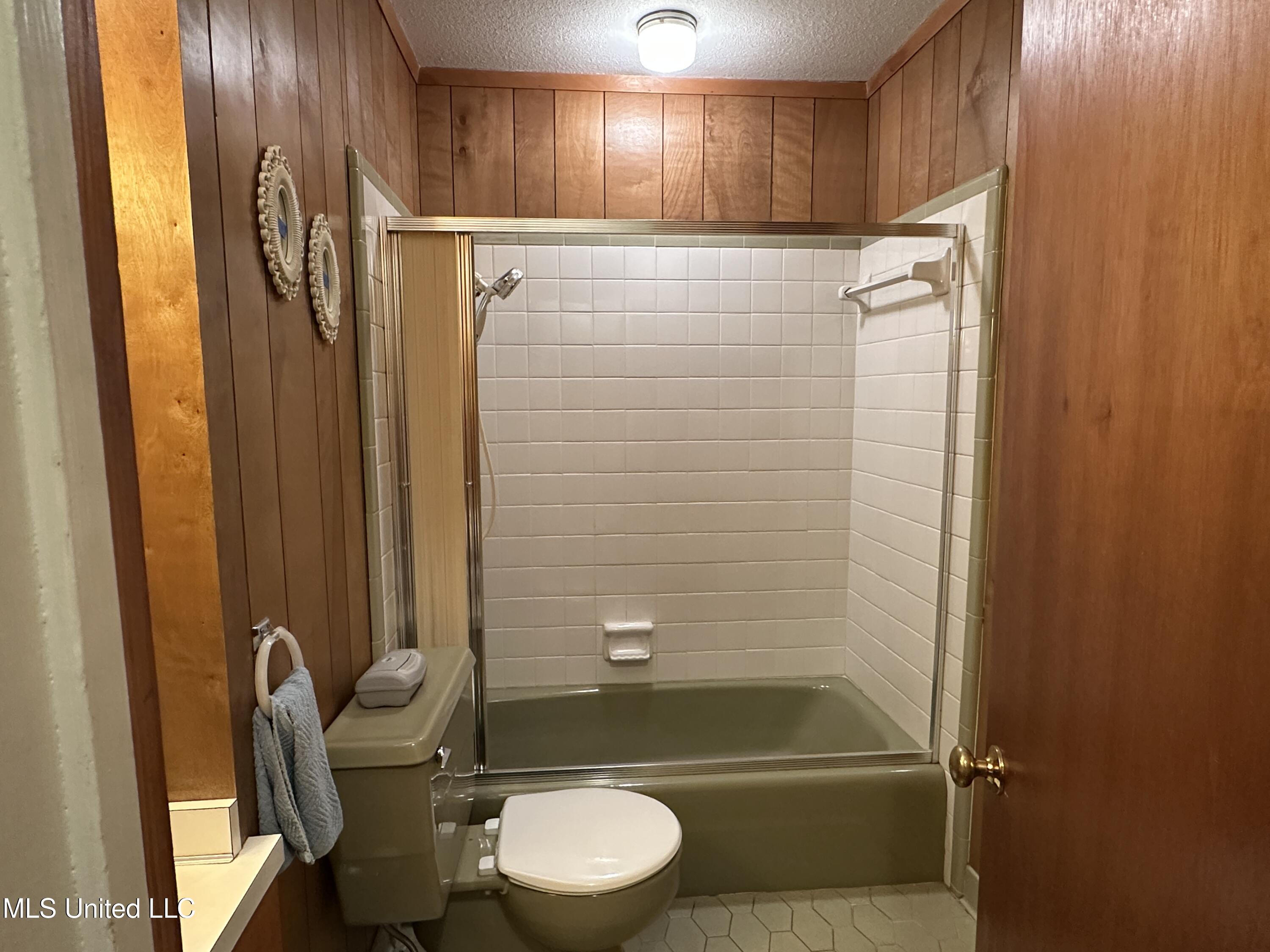 32 Cherokee Road Hattiesburg, MS 39402 - Photo 8 of 14 IMG_1781