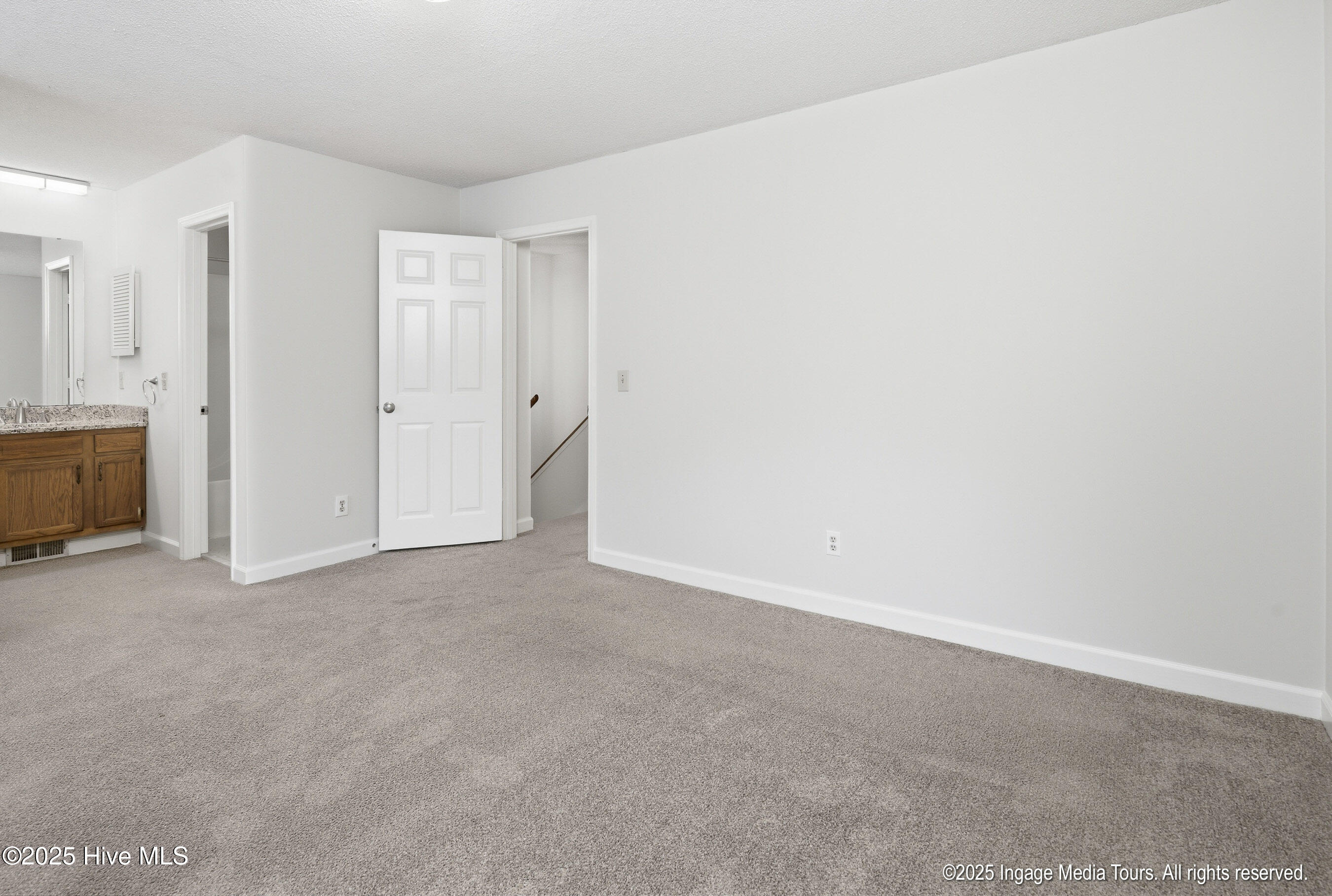 1983 Quail Ridge Road, Unit D Greenville, NC 27858 - Photo 19 of 31 20251103 MLS M_Heinz 1983 D Quail Ridge