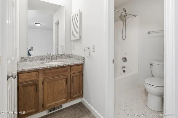 $200,000 | 1983 Quail Ridge Road, Unit D, Greenville, NC 27858