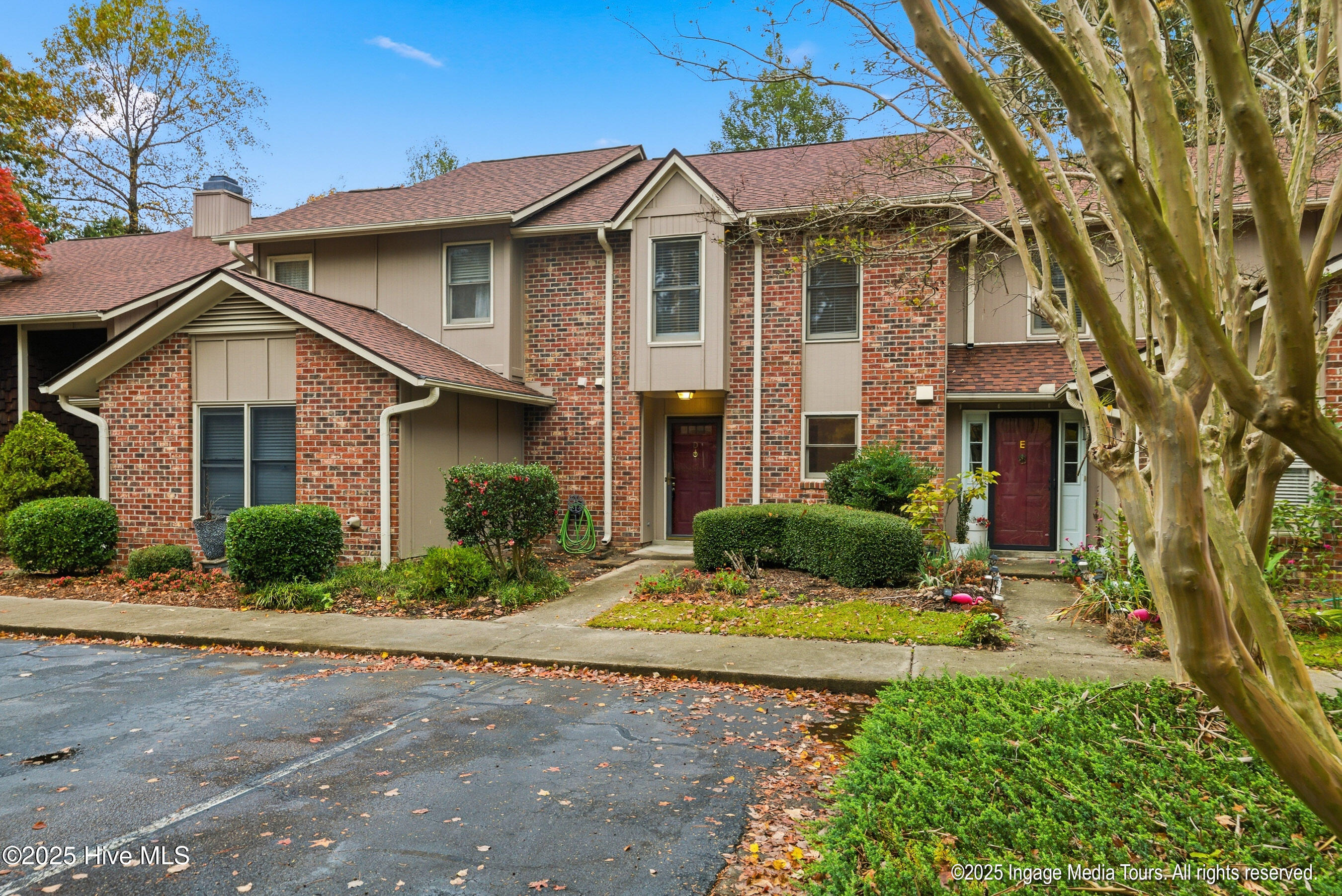 1983 Quail Ridge Road, Unit D Greenville, NC 27858 - Photo 4 of 36 20251103 MLS M_Heinz 1983 D Quail Ridge