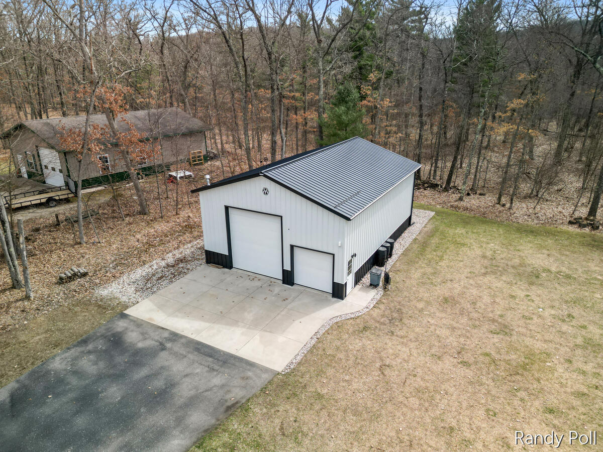 5904 Division Street Newaygo, MI 49337 - Photo 43 of 50 5904-Division_204