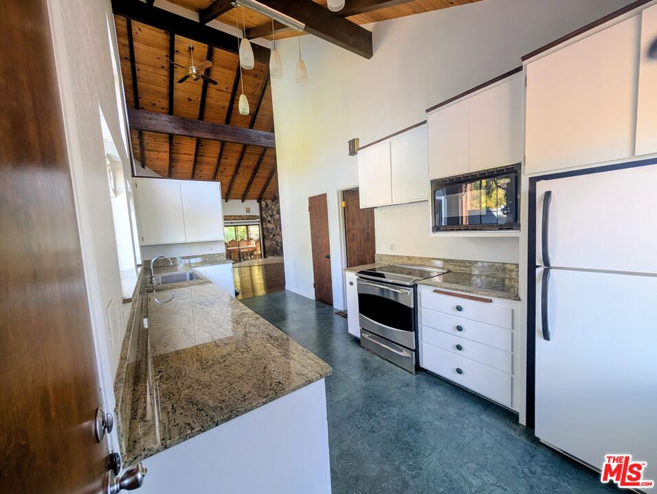 37068 Mudge Ranch Road Coarsegold, CA 93614 - Photo 27 of 65 Gallery Image 27