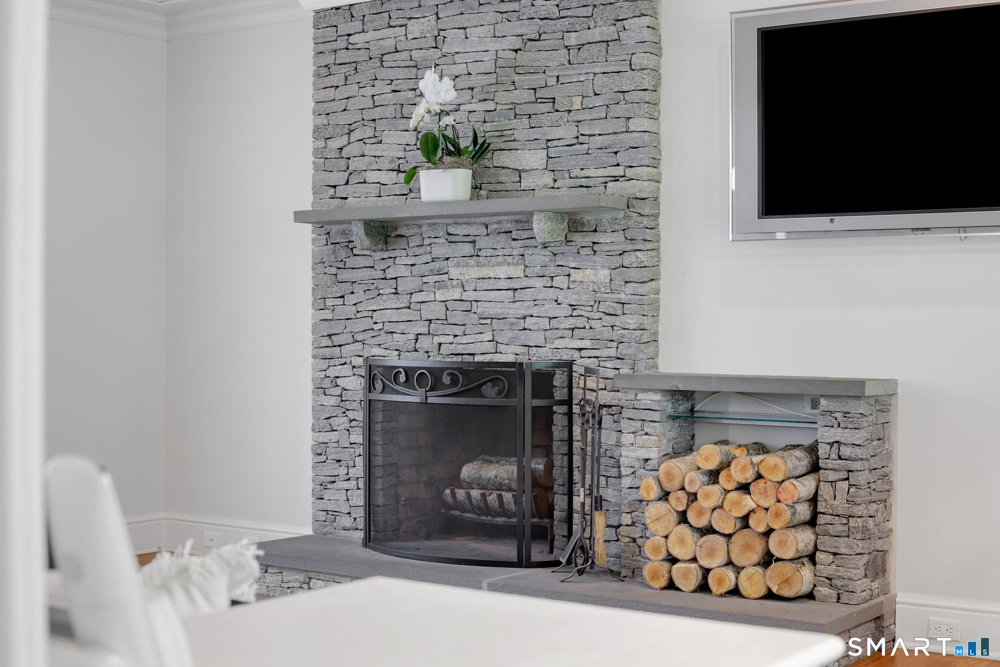 140 Lazy Brook Road Monroe, CT 06468 - Photo 13 of 40