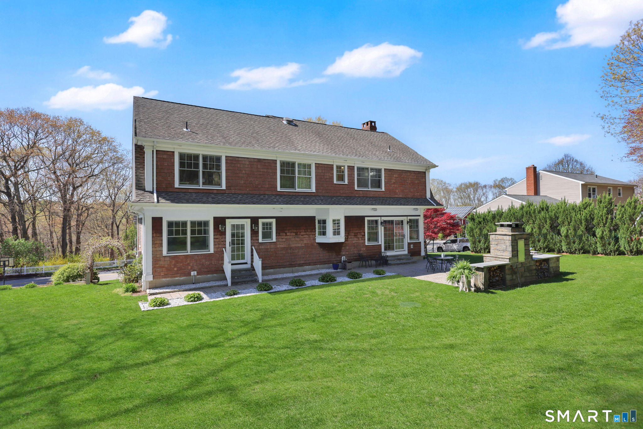 140 Lazy Brook Road Monroe, CT 06468 - Photo 3 of 40