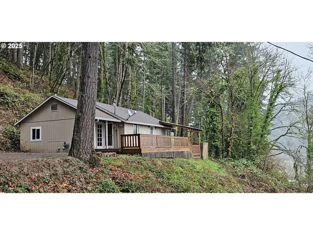 $269,000 | 420 West D Avenue, Drain, OR 97435