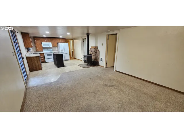 $269,000 | 420 West D Avenue, Drain, OR 97435