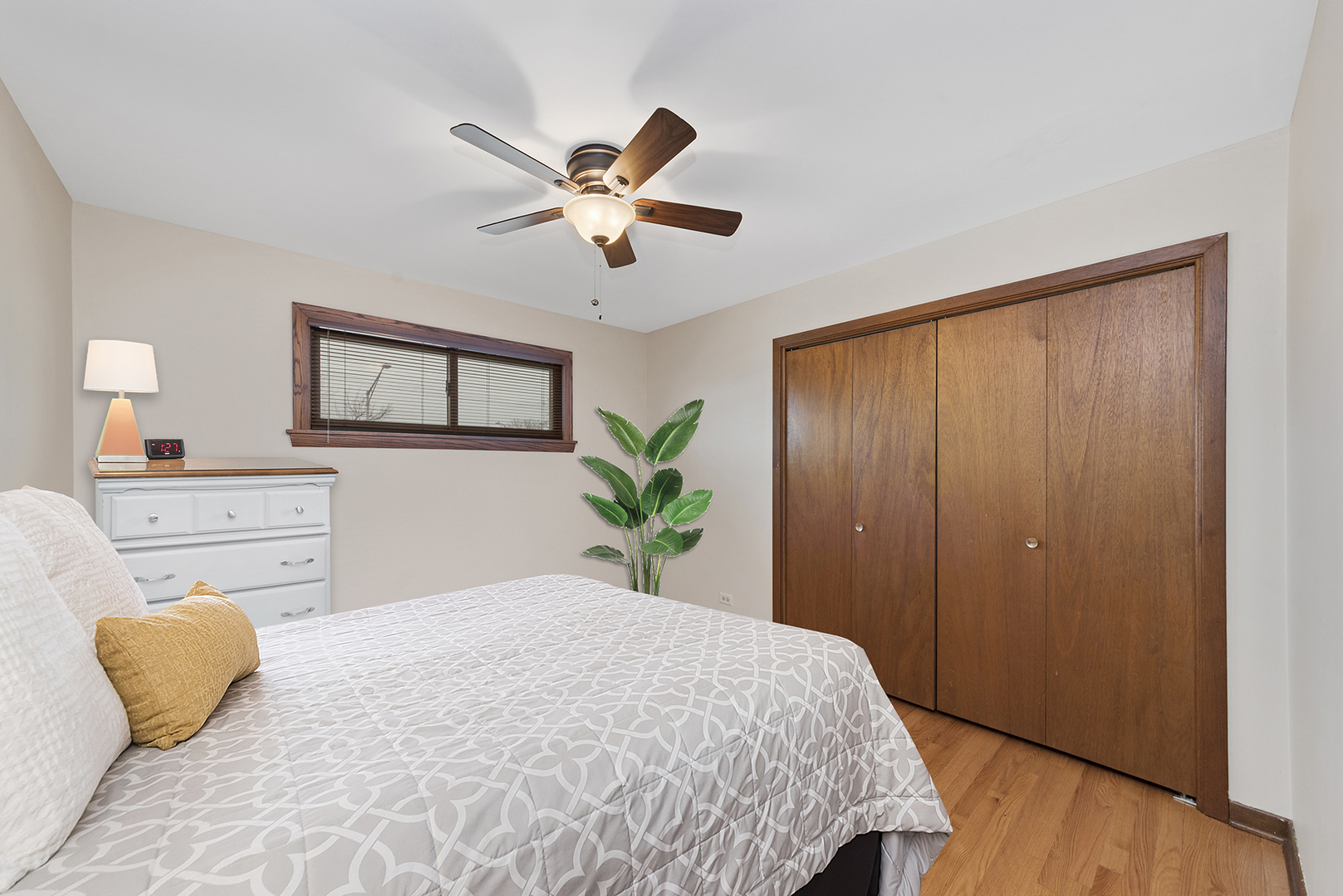 10700 Austin Avenue Chicago Ridge, IL 60415 - Photo 12 of 19 a bedroom with a bed and closet