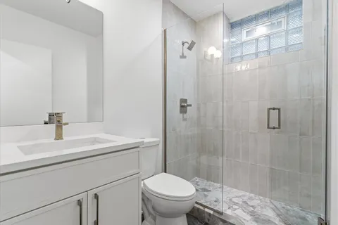 $1,399,000 | 2044 West Superior Street, Chicago, IL 60612