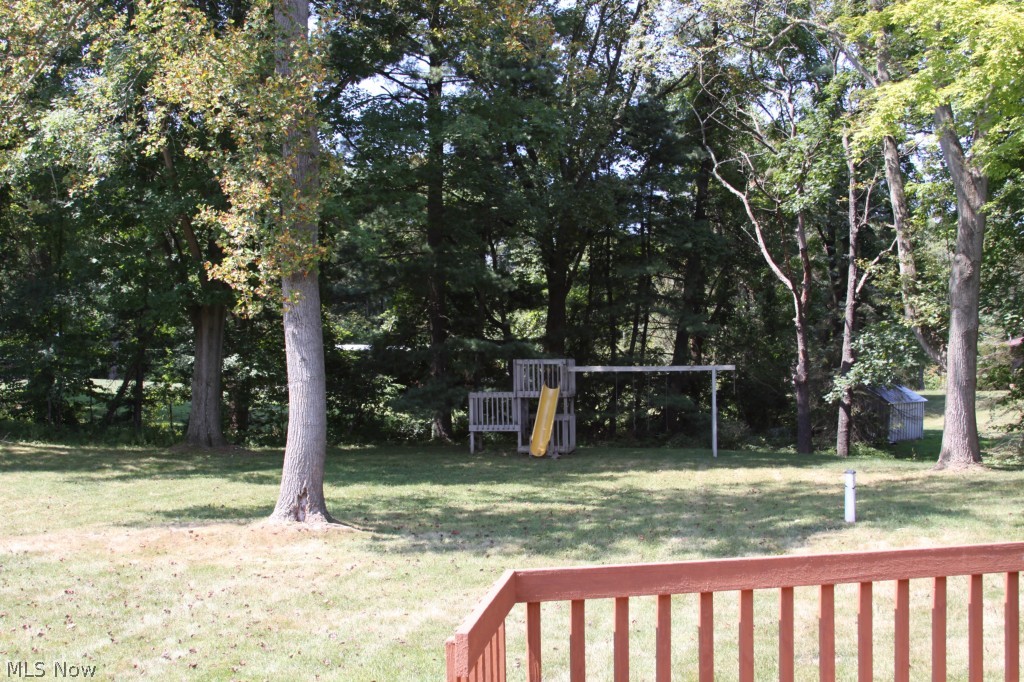 1524 Harmony Road Akron, OH 44333 - Photo 19 of 20