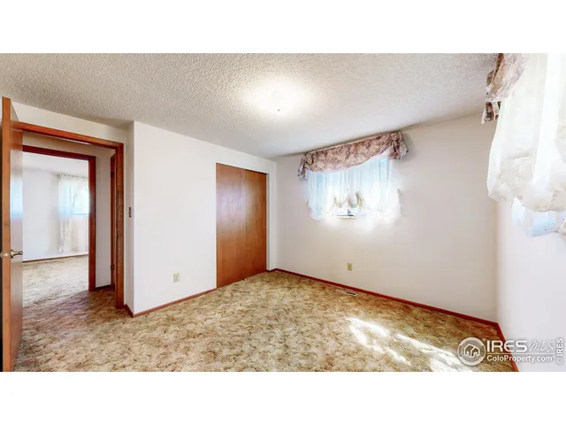 $460,000 | 4869 North Roosevelt Avenue, Loveland, CO 80538