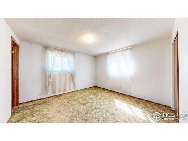 $460,000 | 4869 North Roosevelt Avenue, Loveland, CO 80538