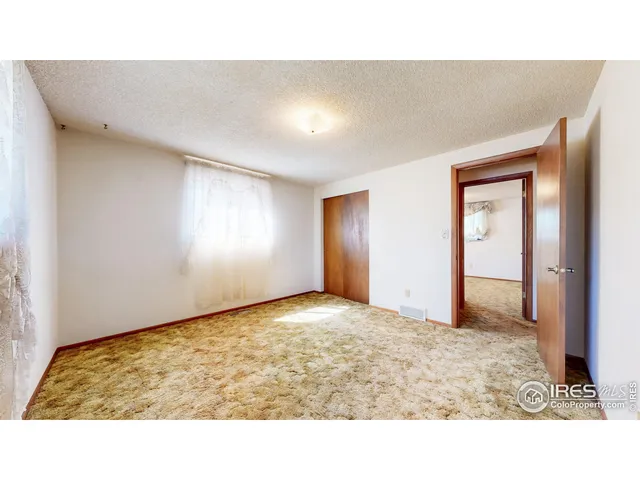 $460,000 | 4869 North Roosevelt Avenue, Loveland, CO 80538