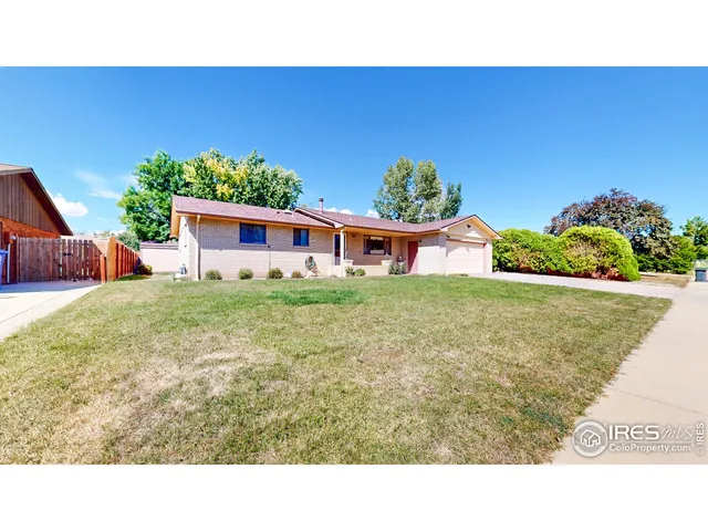 $460,000 | 4869 North Roosevelt Avenue, Loveland, CO 80538