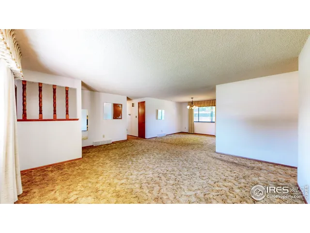 $460,000 | 4869 North Roosevelt Avenue, Loveland, CO 80538