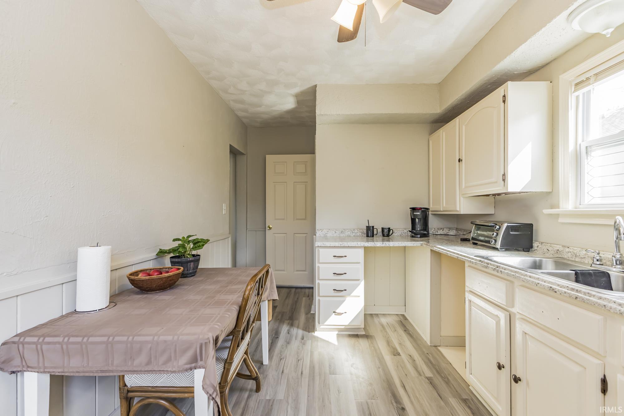 4522 South Calhoun Street Fort Wayne, IN 46807 - Photo 12 of 32