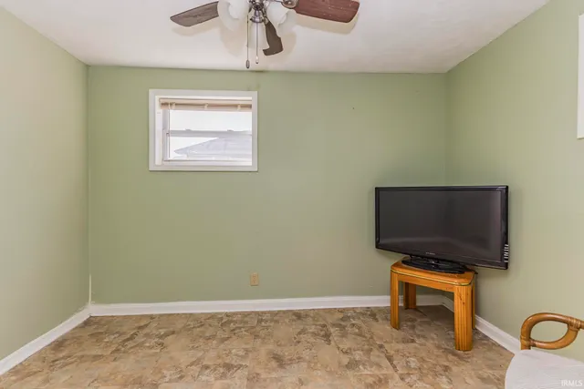 $168,000 | 4522 South Calhoun Street, Fort Wayne, IN 46807