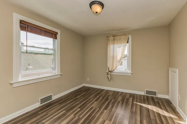 $168,000 | 4522 South Calhoun Street, Fort Wayne, IN 46807