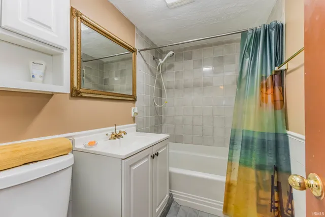 $168,000 | 4522 South Calhoun Street, Fort Wayne, IN 46807