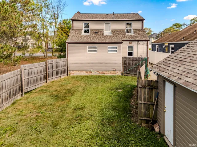 $168,000 | 4522 South Calhoun Street, Fort Wayne, IN 46807