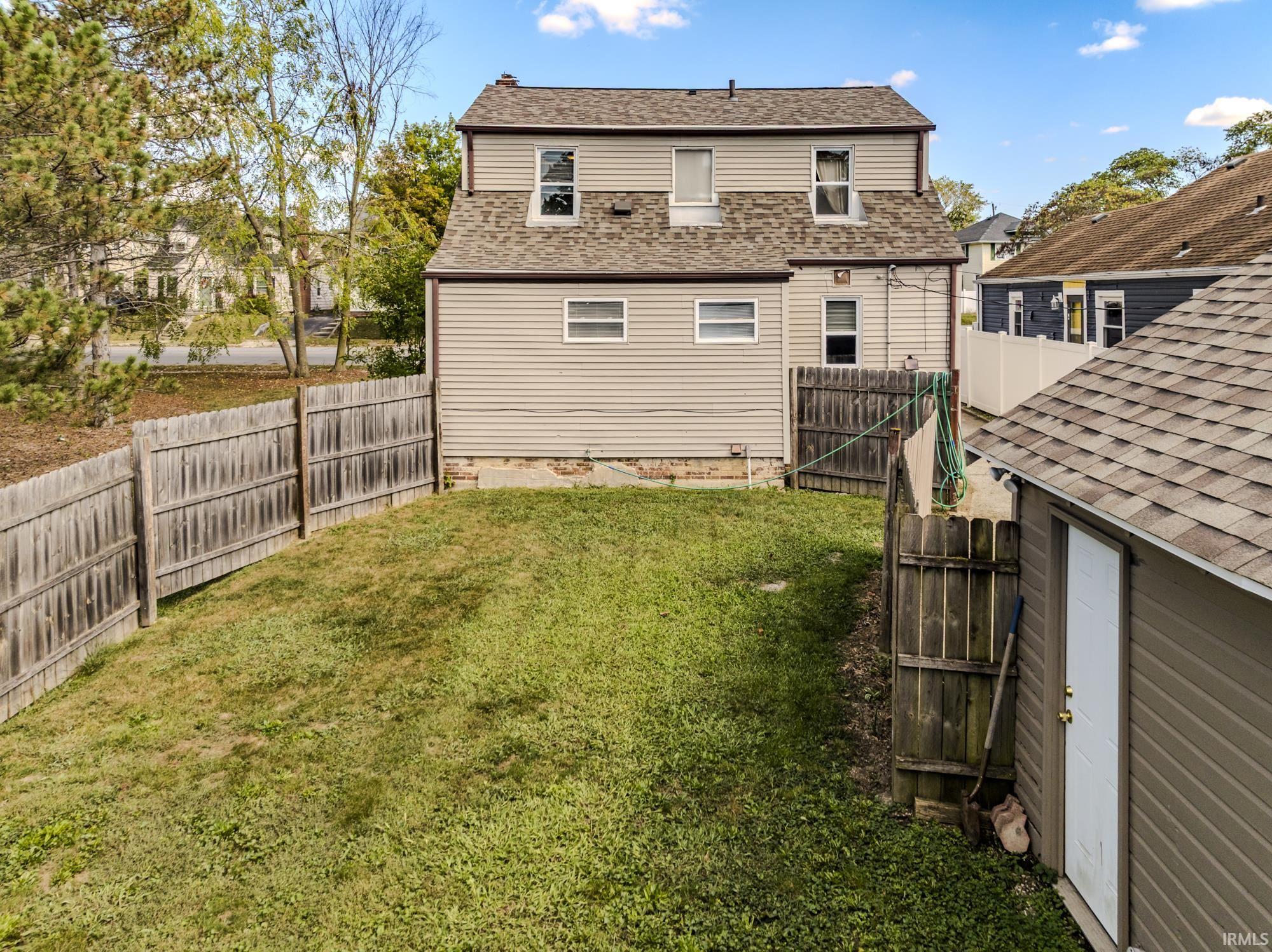 4522 South Calhoun Street Fort Wayne, IN 46807 - Photo 6 of 32