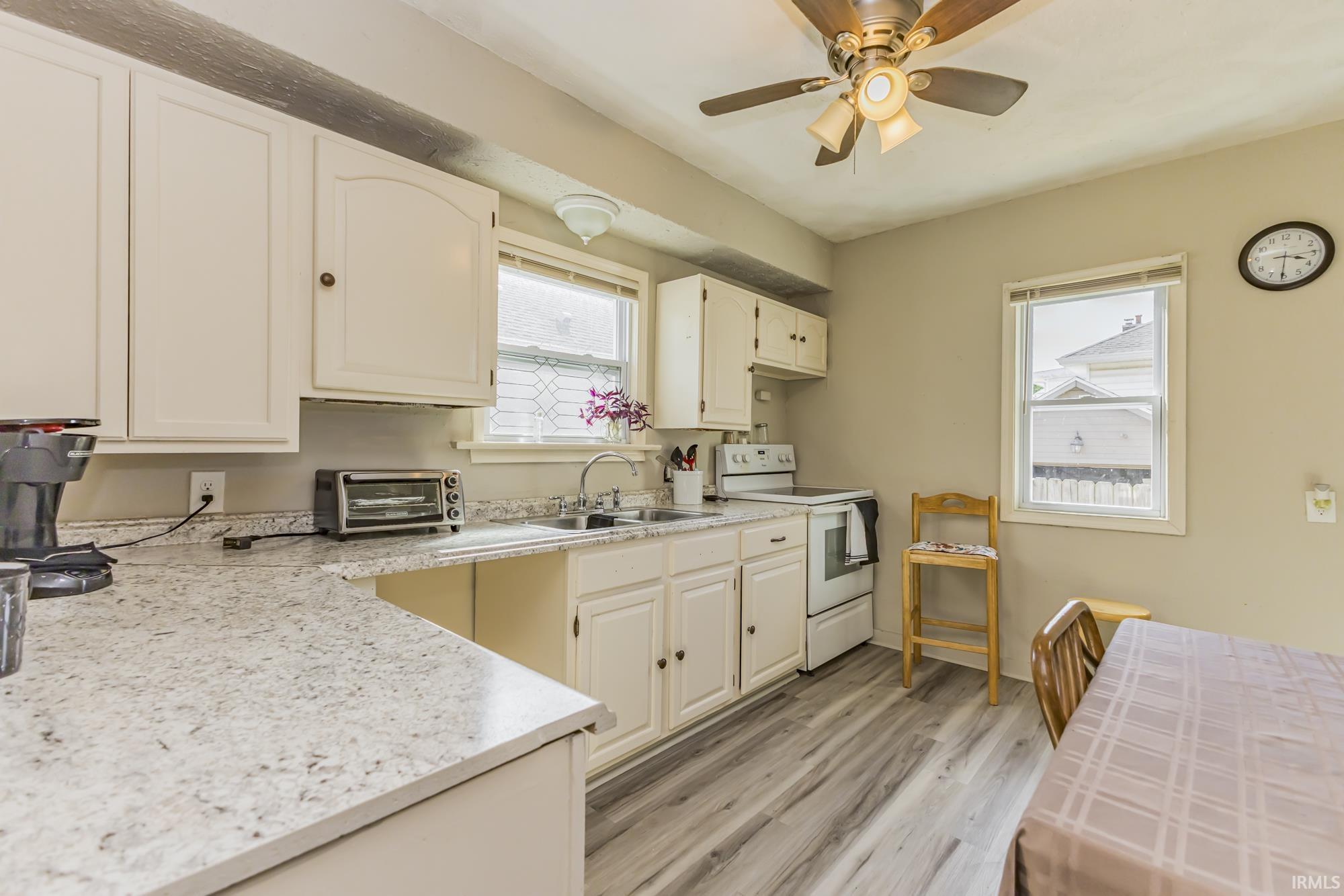 4522 South Calhoun Street Fort Wayne, IN 46807 - Photo 10 of 32