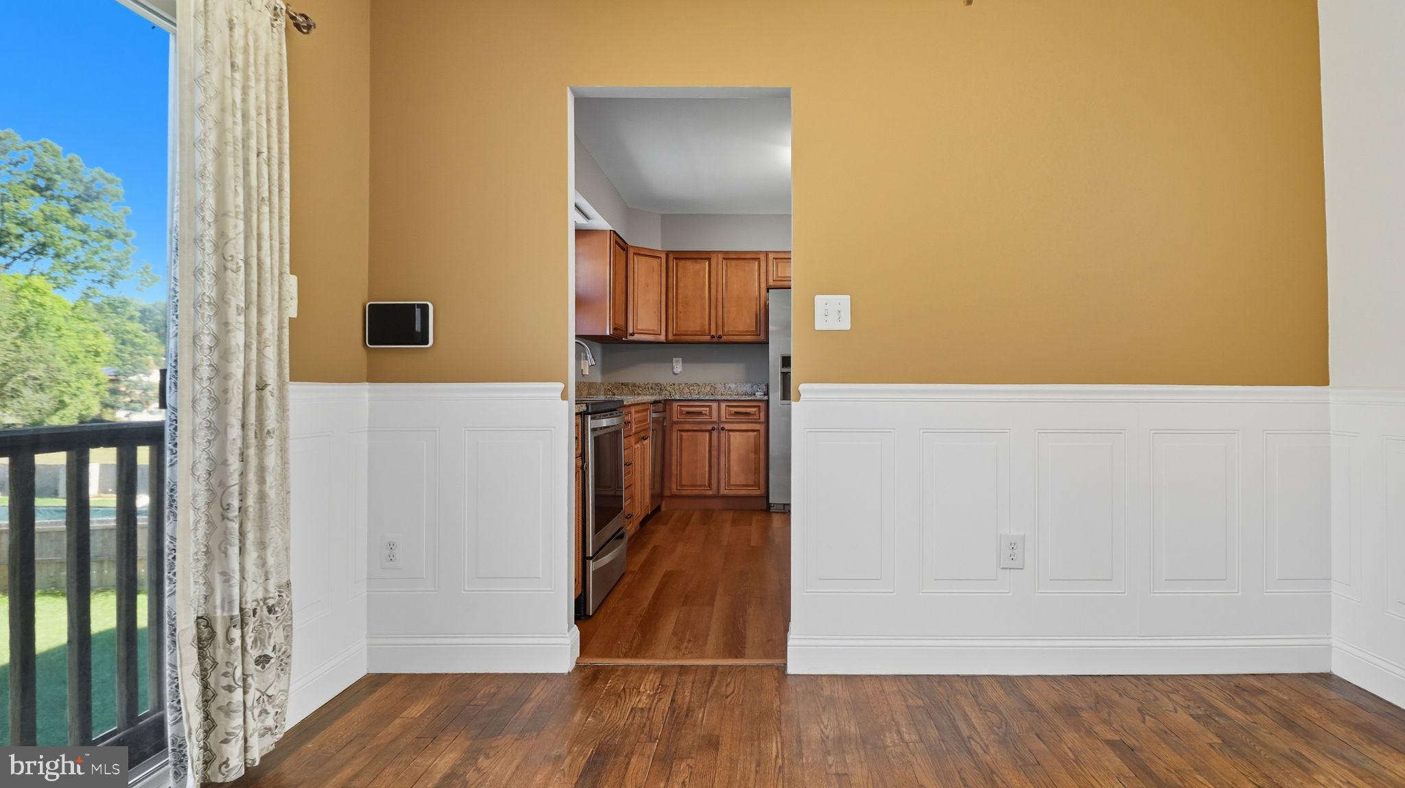 8136 Comet Drive Fort Washington, MD 20744 - Photo 15 of 49 a view of a hallway