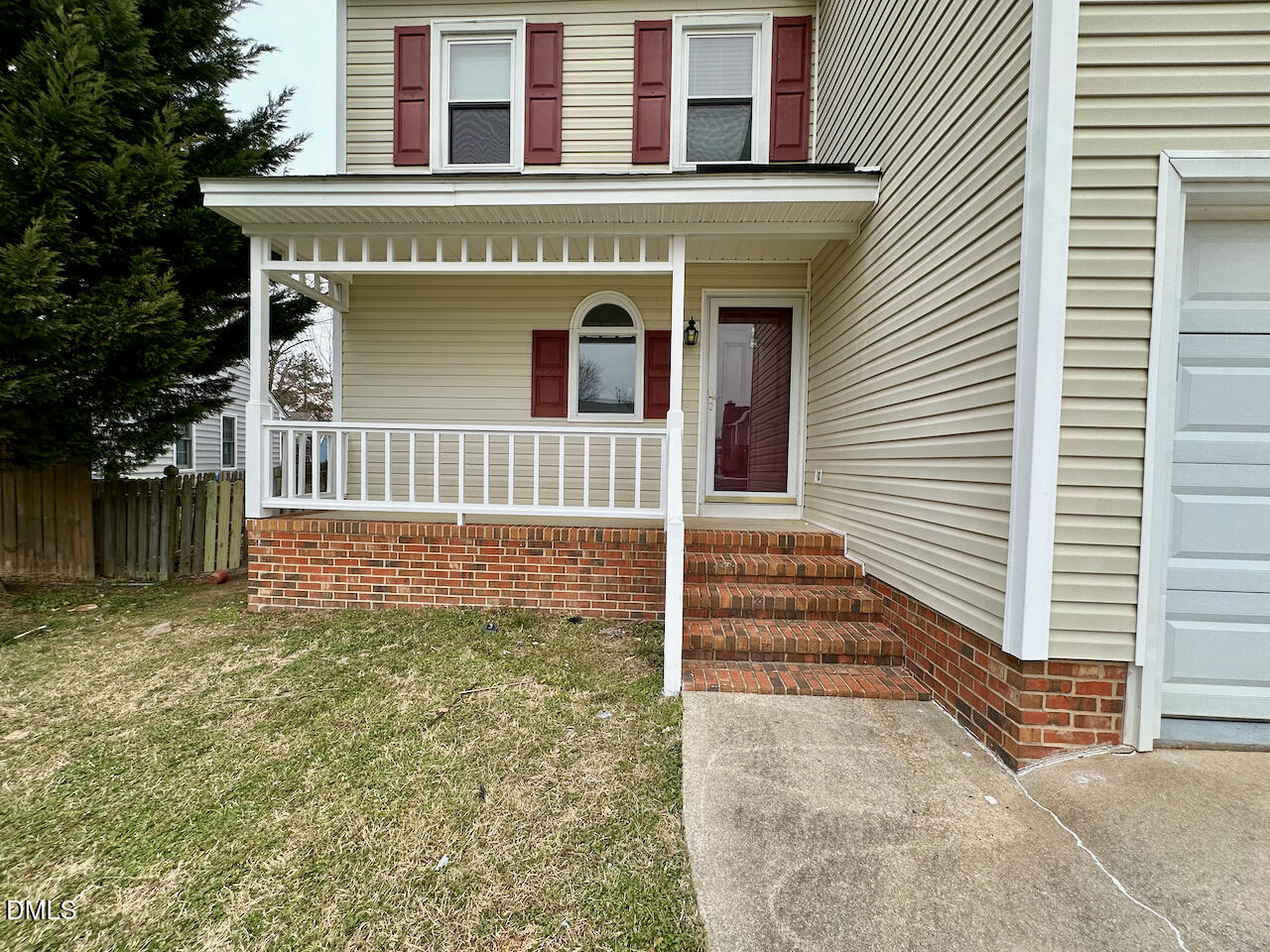4113 Old Brick Court Raleigh, NC 27616 - Photo 2 of 21 IMG_0847