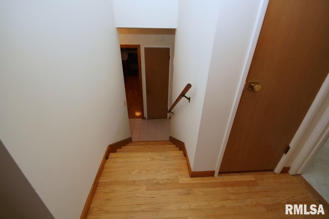 1611 Middle Road Bettendorf, IA 52722 - Photo 16 of 24 Gallery Image 16
