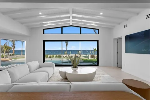 $3,000,000 | 2580 East Bay Isle Drive Southeast, St. Petersburg, FL 33705