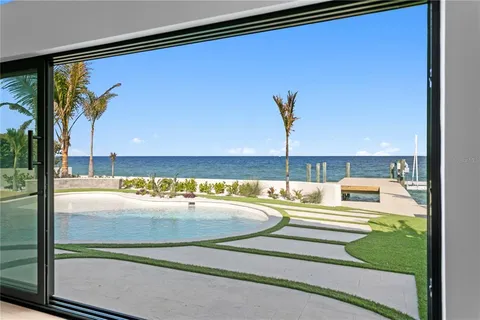 $3,000,000 | 2580 East Bay Isle Drive Southeast, St. Petersburg, FL 33705