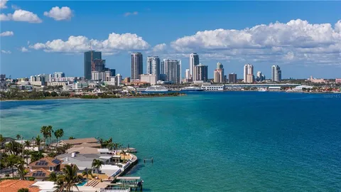 $3,000,000 | 2580 East Bay Isle Drive Southeast, St. Petersburg, FL 33705