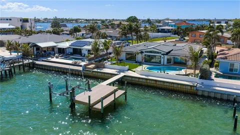 $3,000,000 | 2580 East Bay Isle Drive Southeast, St. Petersburg, FL 33705