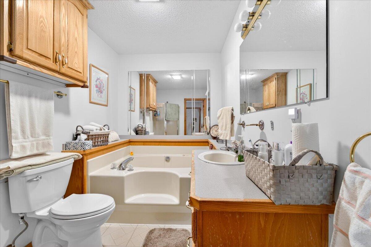 303 Oak Ridge Drive Bassett, VA 24055 - Photo 31 of 63 32-303 ORD-32