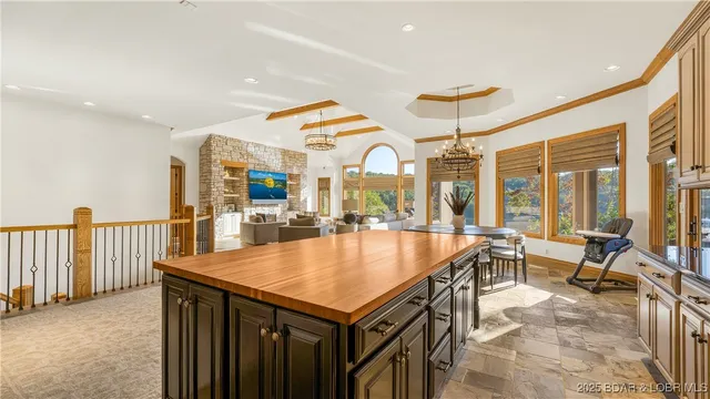 $2,299,900 | 377 Lake Drive, Sunrise Beach, MO 65079