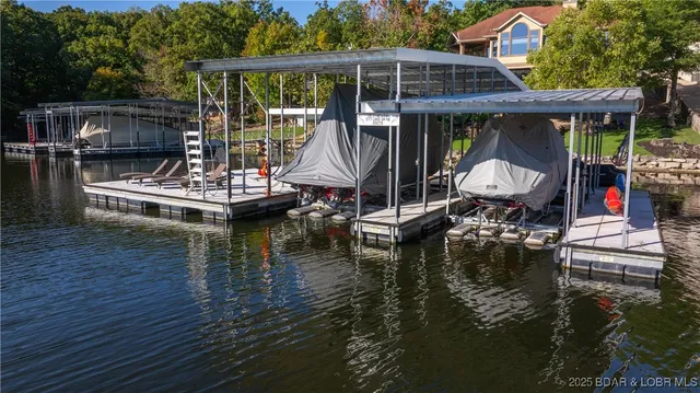 $2,299,900 | 377 Lake Drive, Sunrise Beach, MO 65079