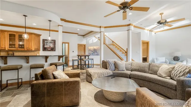 $2,299,900 | 377 Lake Drive, Sunrise Beach, MO 65079