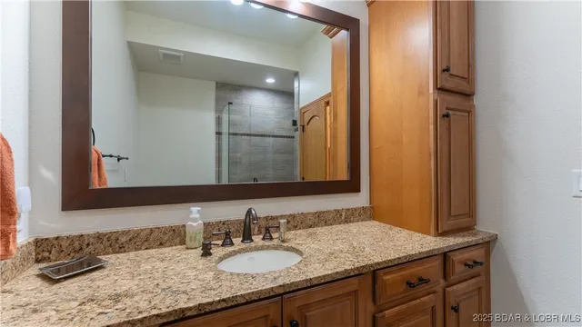 $2,299,900 | 377 Lake Drive, Sunrise Beach, MO 65079