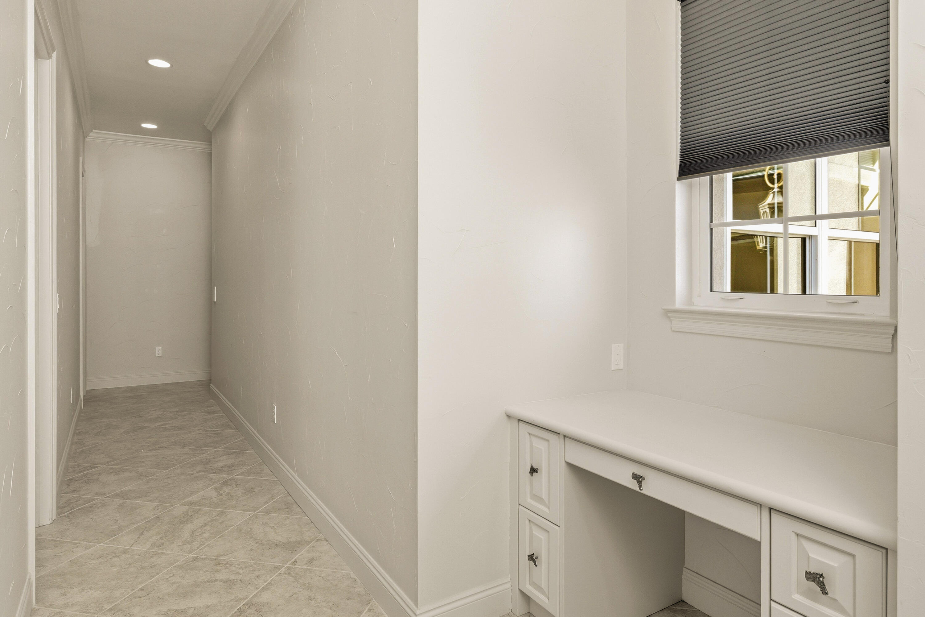 4575 Sailmaker Lane Destin, FL 32541 - Photo 52 of 83 Built-In Desk in Hall