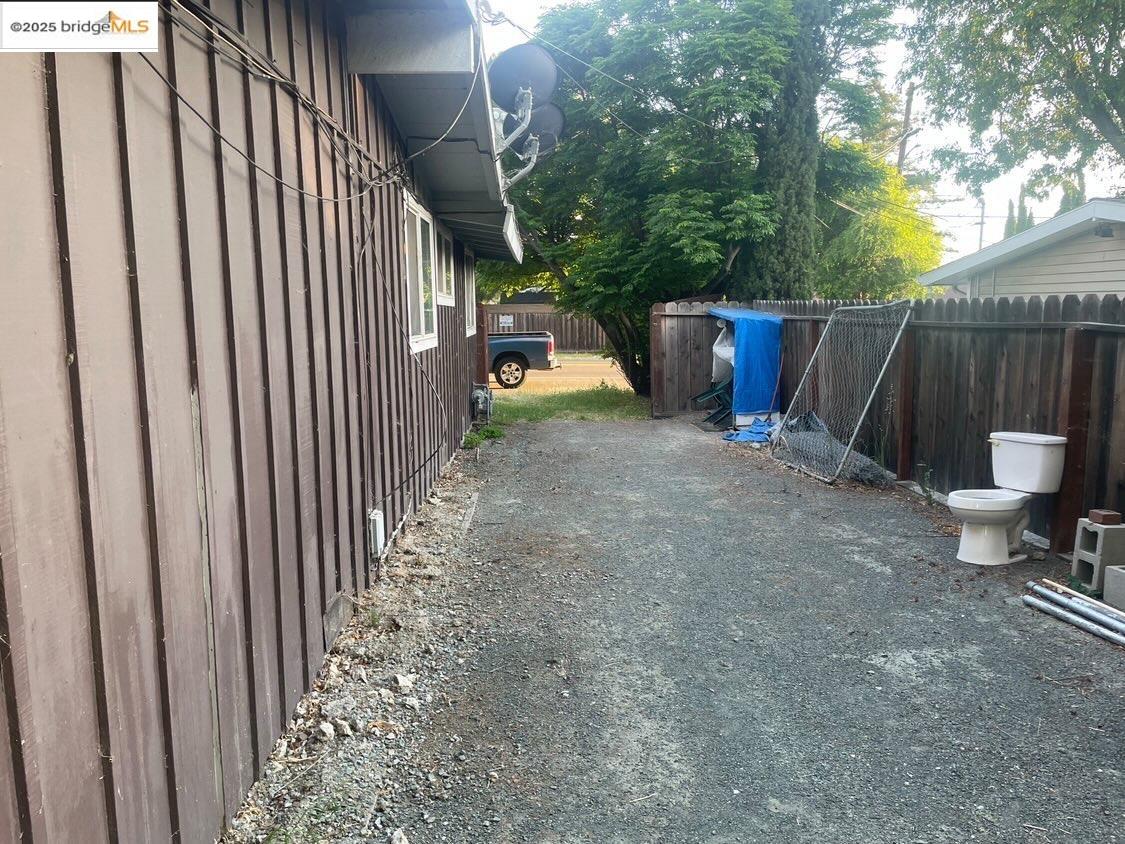 5229 Concord Boulevard Concord, CA 94521 - Photo 6 of 13 a view of a back yard of the house