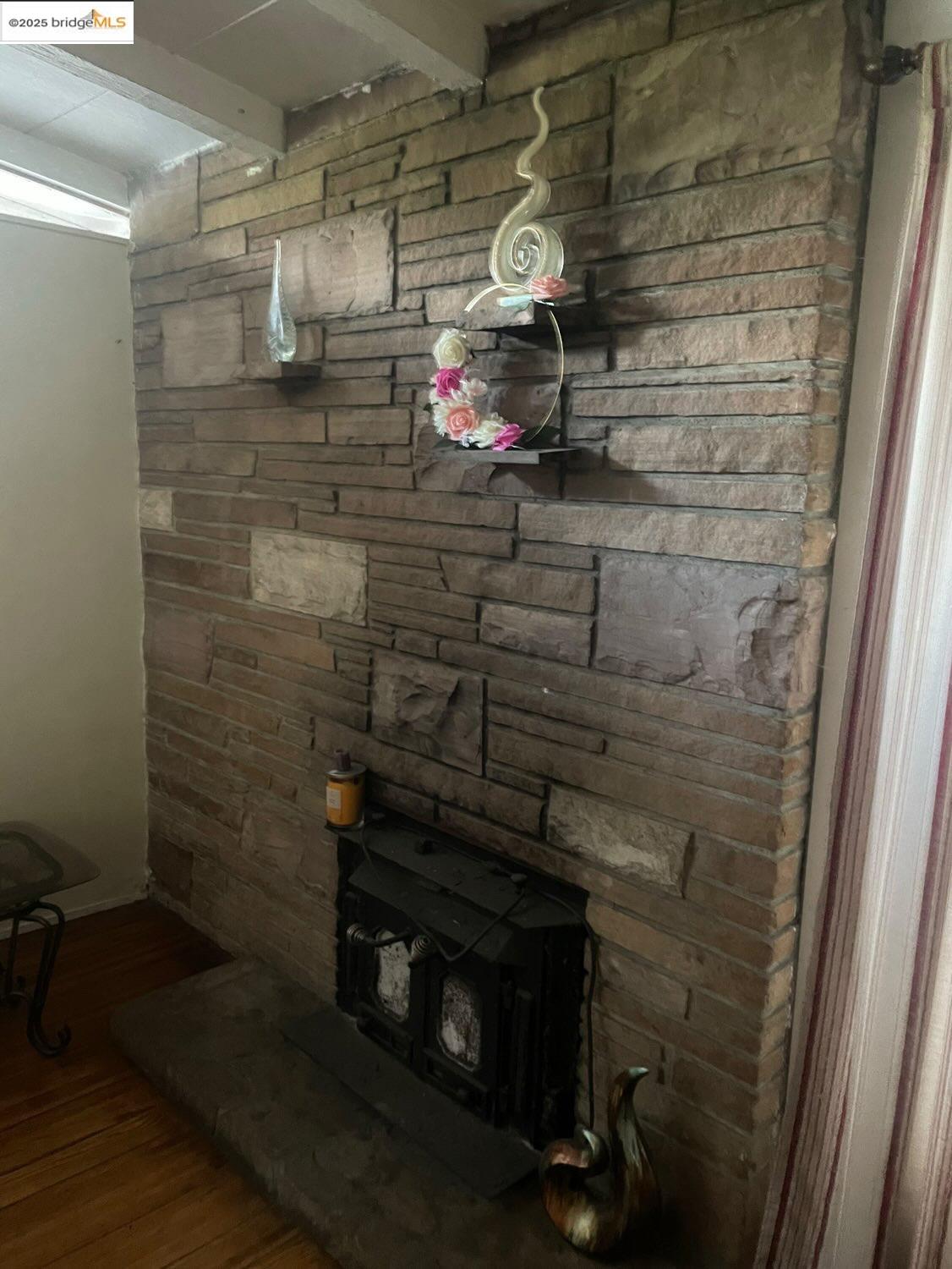 5229 Concord Boulevard Concord, CA 94521 - Photo 10 of 13 a bathroom with a shower