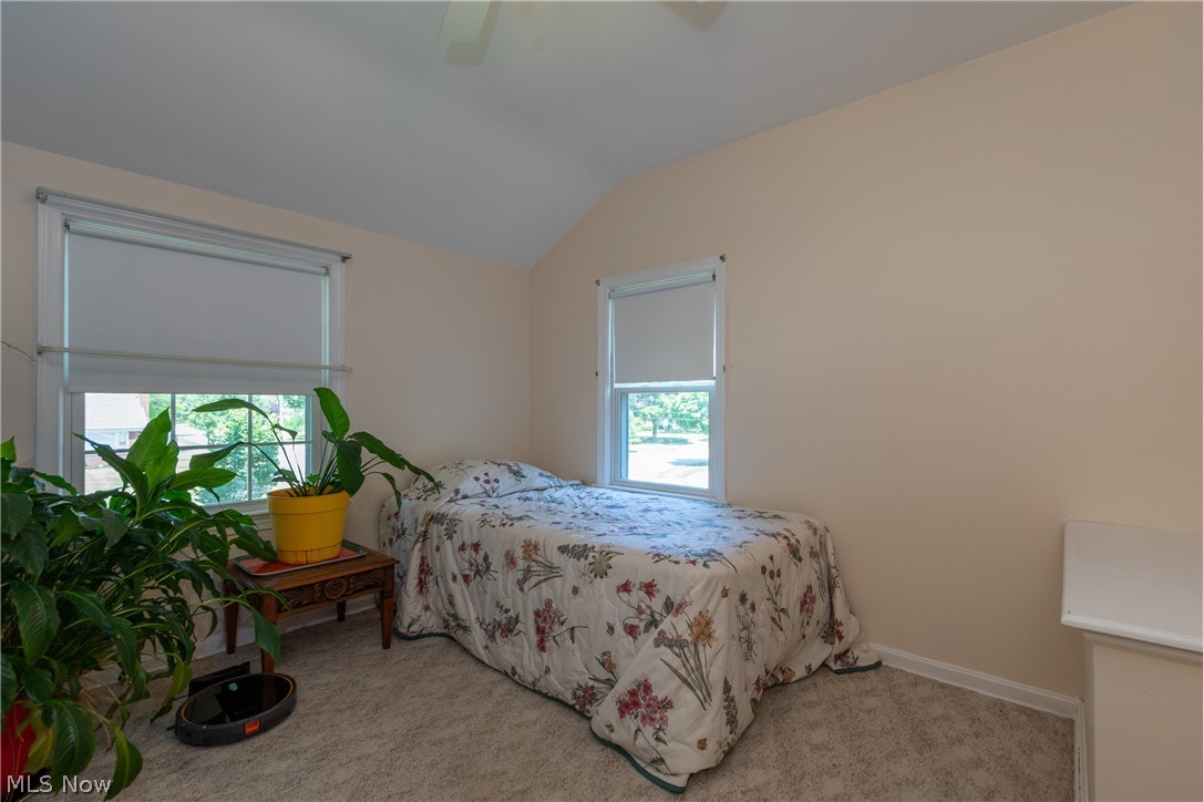 4958 Fairlawn Road Cleveland, OH 44124 - Photo 15 of 31 Gallery Image 15
