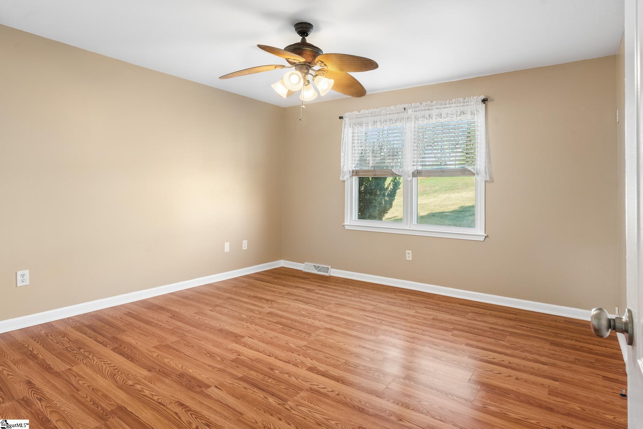 106 Skyview Circle Liberty, SC 29657 - Photo 13 of 43