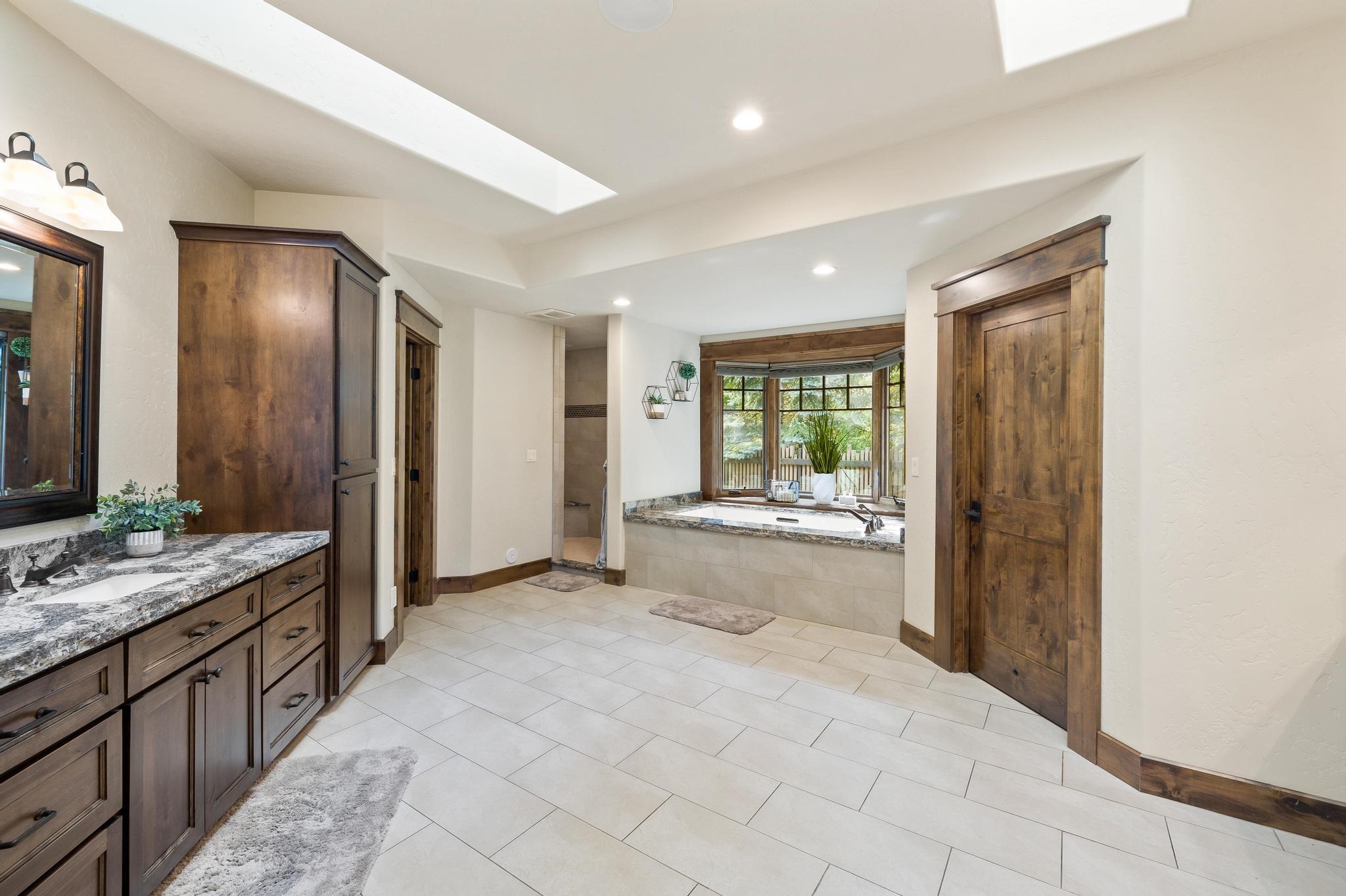 9741 Easy Street Hayden, ID 83835 - Photo 19 of 35