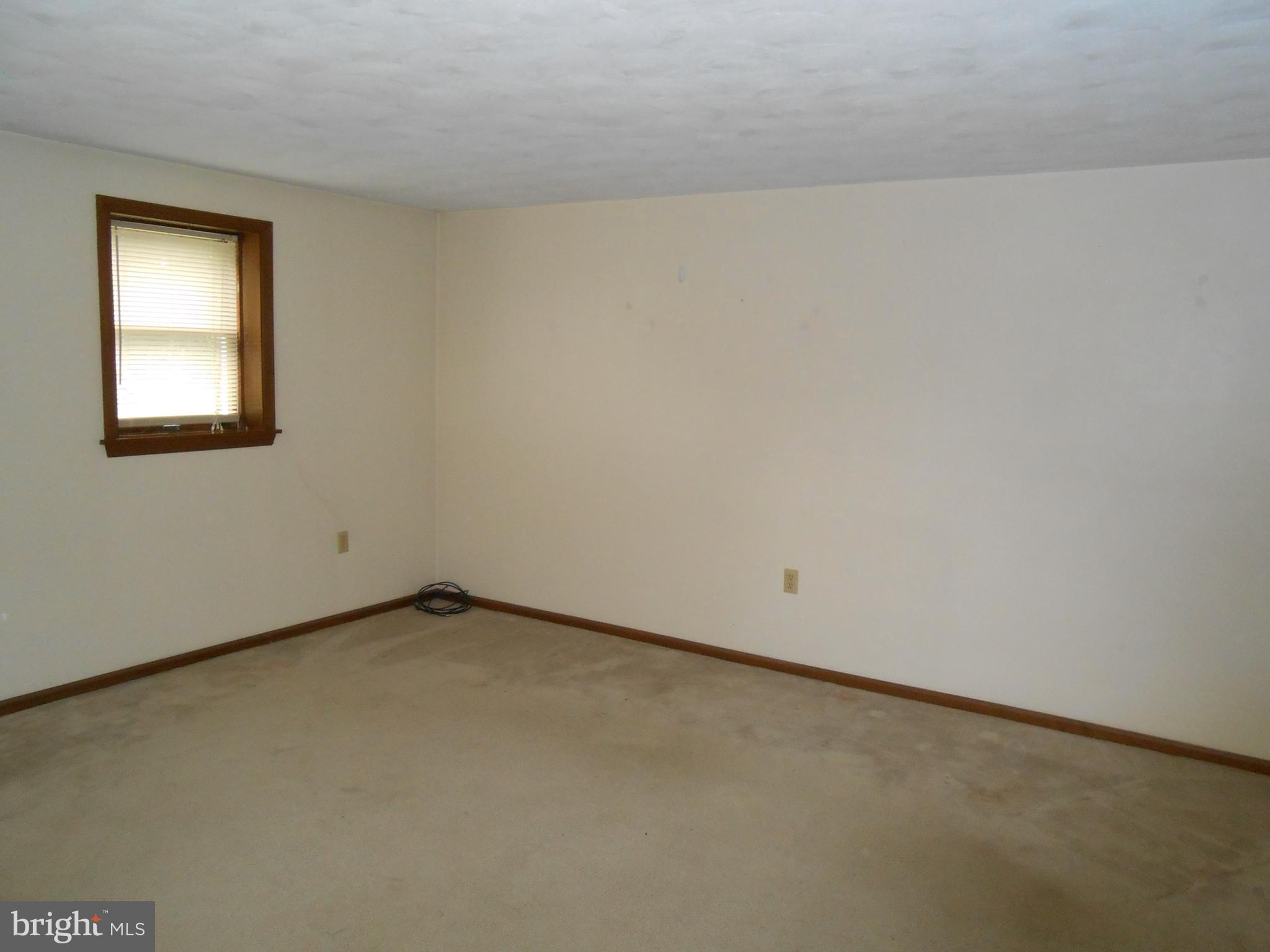 36 Troy Drive Lititz, PA 17543 - Photo 33 of 44 Apartment living room