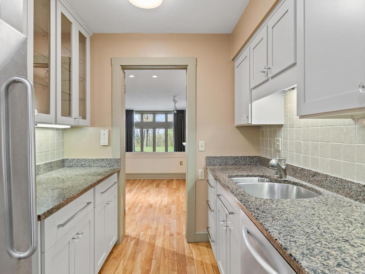 545 South Prospect Street, Unit 10 Burlington, VT 05401 - Photo 22 of 48