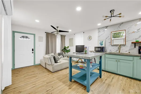 $1,450 | 600 East Bell Avenue, Pharr, TX 78577