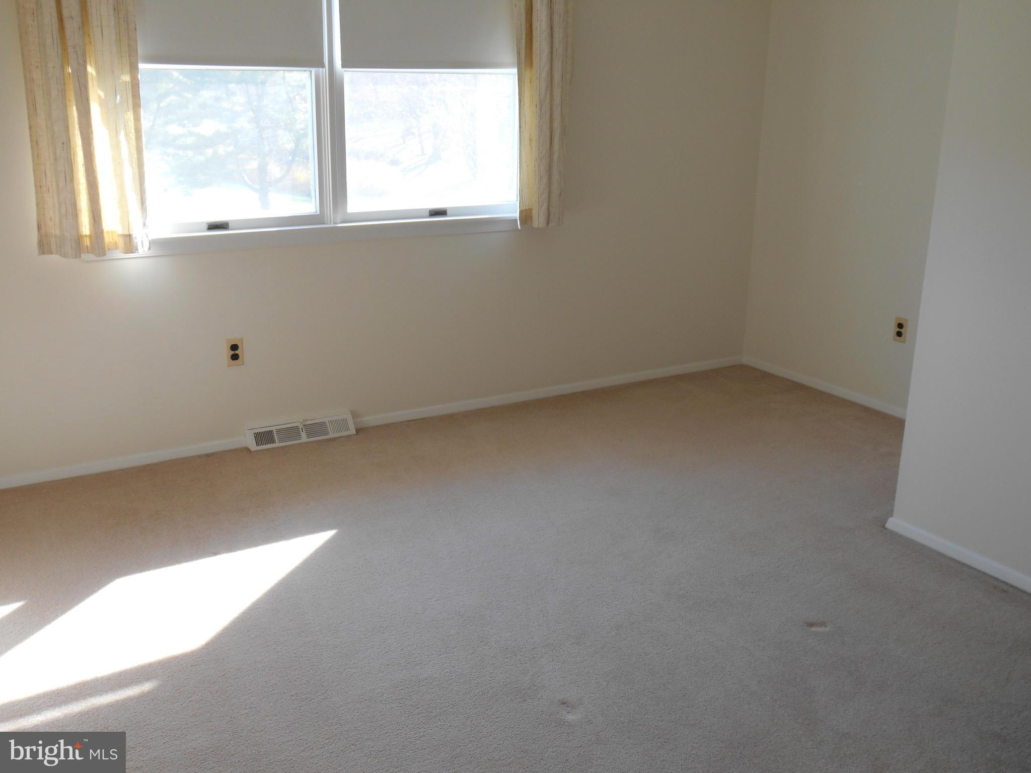 4304 Round Knoll Road Baldwin, MD 21013 - Photo 16 of 17 Bedroom